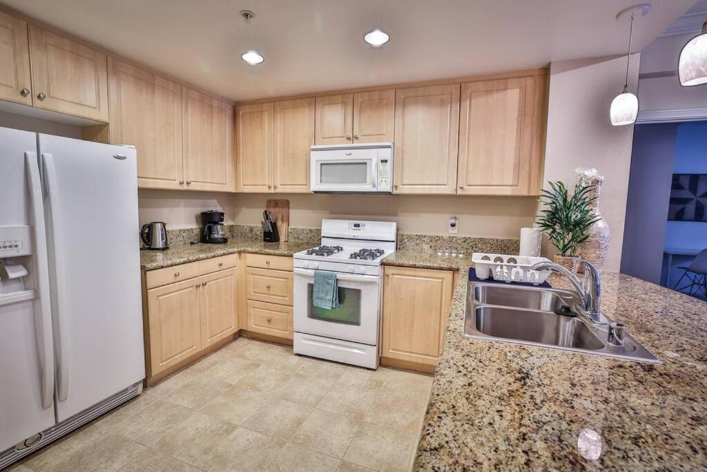 Apartamento Irvine Upscale 2Br Apt Near Spectrum, Great Park, Uci Exterior foto